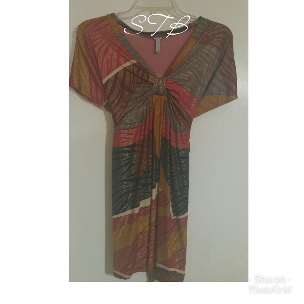 Shimmery colorful top !